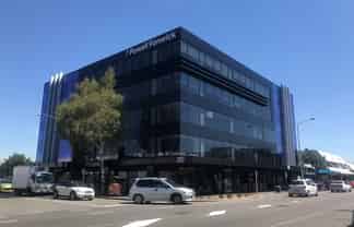 Quality Corner Office