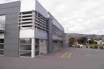 Prime Office Location in Hillsborough