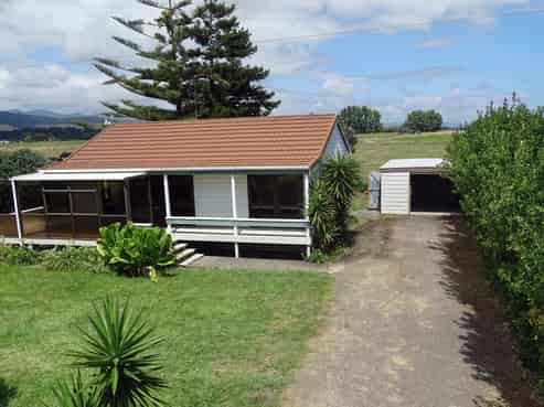 41 Kirikiri West Road, Kopu