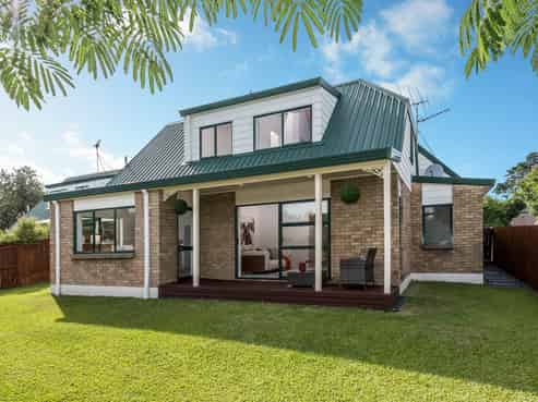 23A Solana Court, Botany Downs