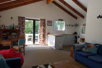 204B Williamson Road, Whangamata