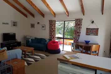 204B Williamson Road, Whangamata