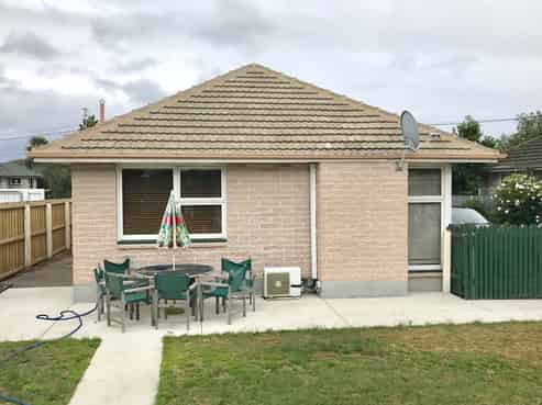 10 Greenhaven Drive, Burwood