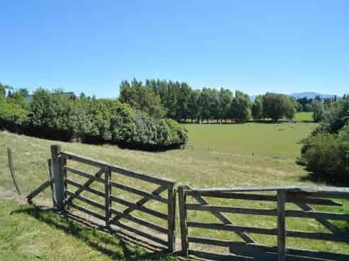 1694 Cust Road, Cust