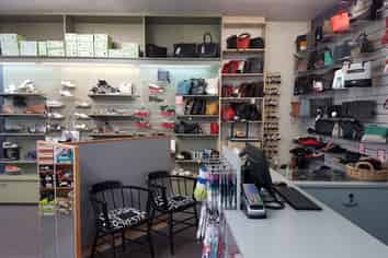 Established Shoe Retail Business $59,000+GST+SAV