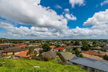 Auckland - Address withheld