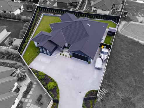 19 Riverhead Point Drive, Riverhead