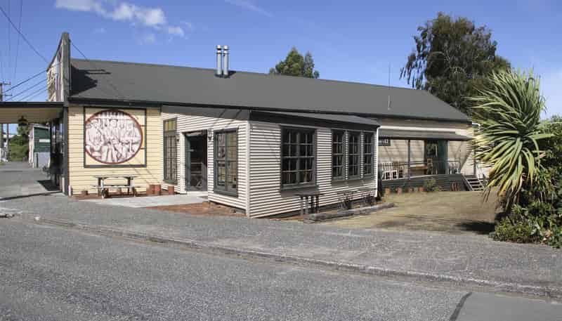 a/3 Orawia Road, Tuatapere