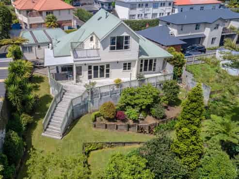 11A Wellington Street, Hamilton East