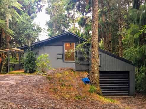 43 Kauri Loop Road, Oratia