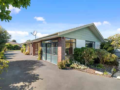 130 Bower Avenue, New Brighton