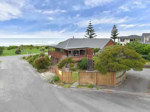 1 Buxton Place, Gore Bay