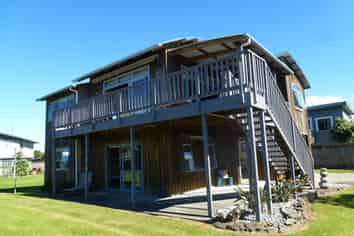 300B Mary Road, Whangamata