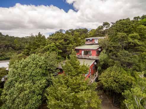 16 & 16A Joyces Road, Paihia