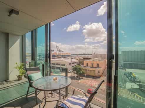 518/6 Dockside Lane, Auckland Central