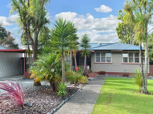 25 Wilson Avenue, Avenues