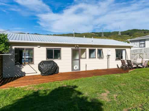 32 Nassau Avenue, Grenada North