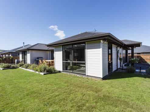 4 Lancaster Lane, Waldronville