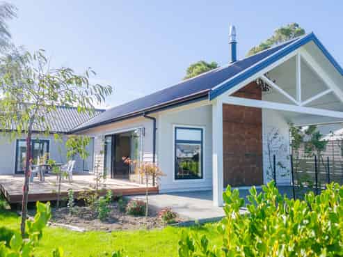 7 Esther Street, Martinborough