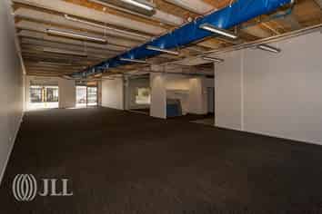 Modern retail, great location, ample parking