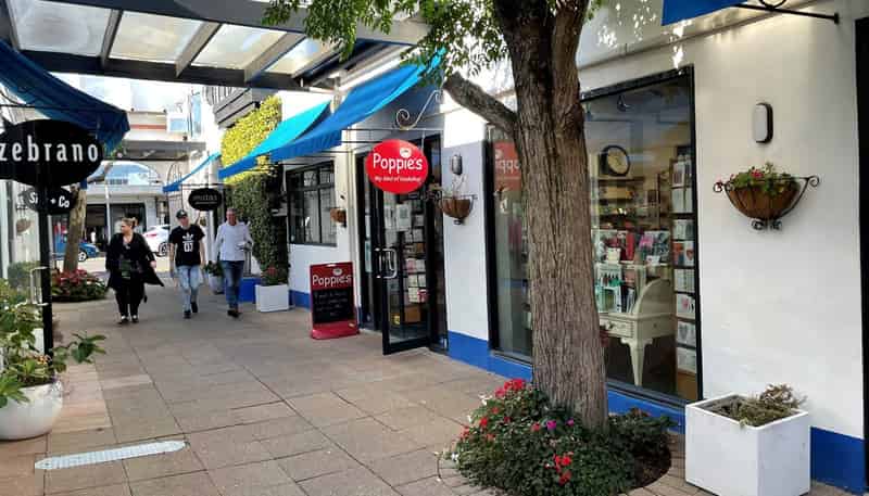 19 & 19A Casabella Lane, Hamilton Central