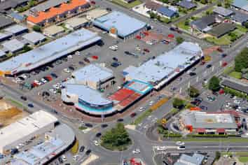 Suburban Retail / Office Opportunity