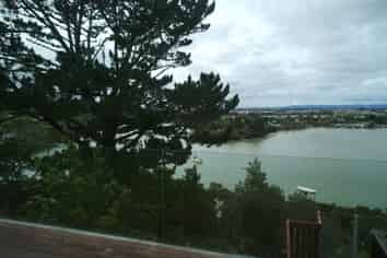 19 Buckley track, Albany