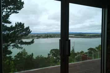 19 Buckley track, Albany