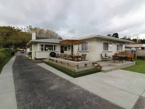 16 Ongo Road, Hunterville