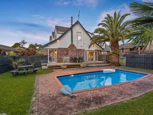 9 Lemonwood Place, The Gardens