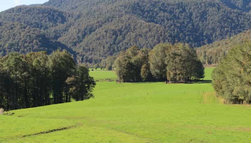 2678 Shenandoah Highway, Murchison