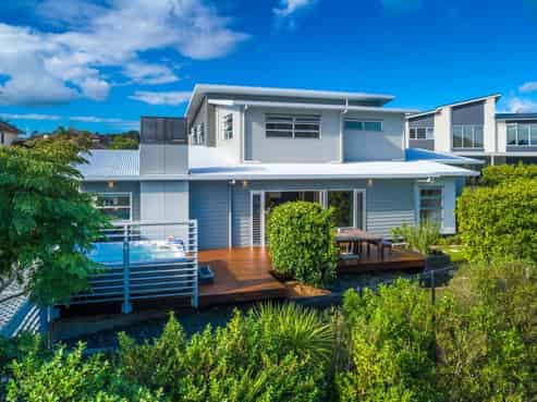 3 Dressage Lane, Greenhithe