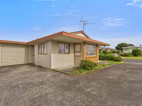 17 Edgewater Parade, Waiuku