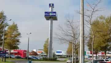 1 Radcliffe Road, Northwood