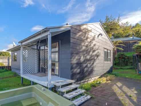 85E Gordon Road, Western Heights