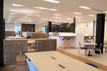 Quad 7 Airport office rental specials