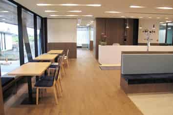 Premium airport offices at Quad 7