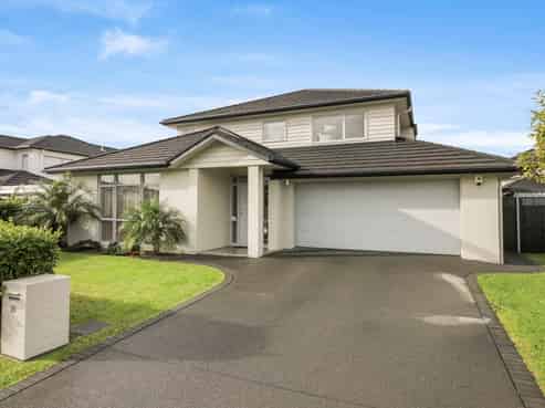 28 Lake Drive, Karaka
