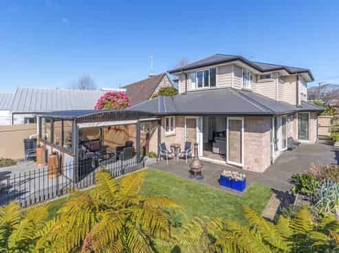 99 Opawa Road, Opawa