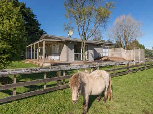 97 Tarena Street, Mamaku