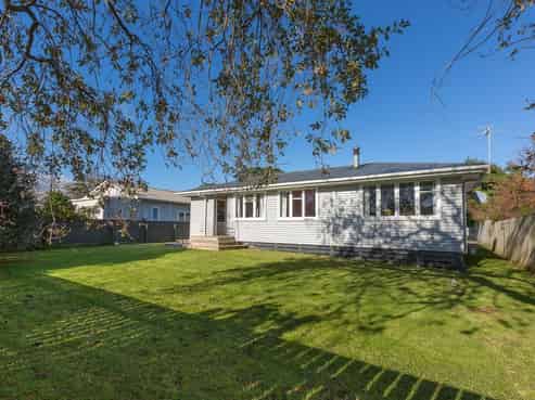 11A Atiawa Street, Glen Avon
