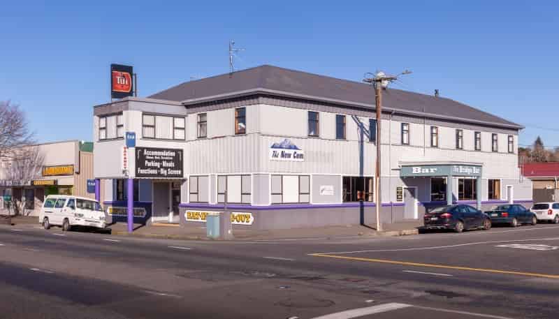 339 Broadway, Stratford