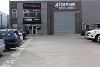 For lease: city fringe offices