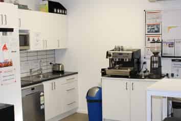 For lease: city fringe offices