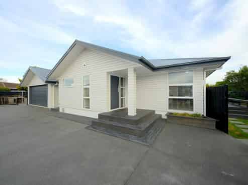 10 Cowper Place, Avondale