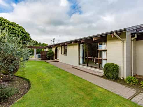 12 Westfield Avenue, Templeton