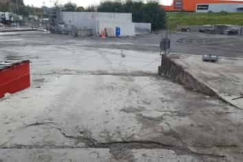 Bottom Workshop For Lease