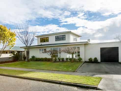 12 Sutherland Street, Tamatea