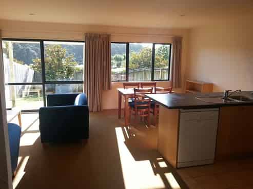 33/427Albany, Au Albany Highway, Albany