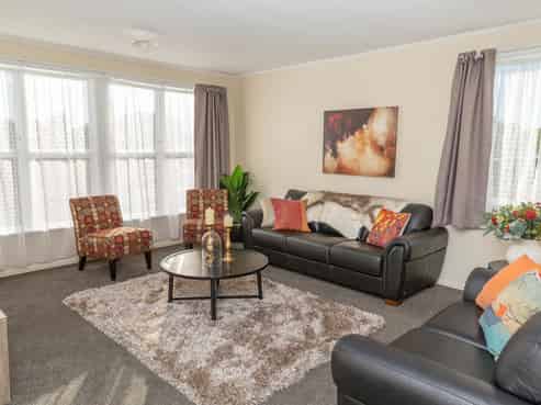 192 Warspite Avenue, Waitangirua